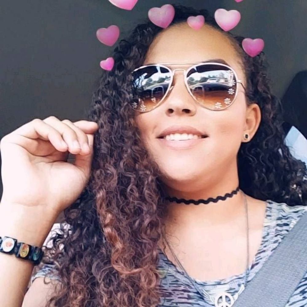 Meet your Posher, Tiffany